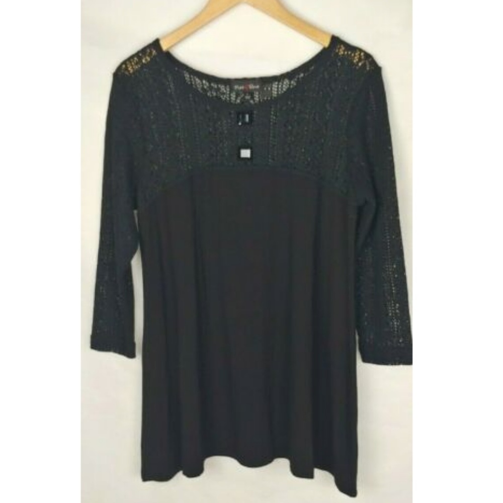⭐Max and Rina black blouse